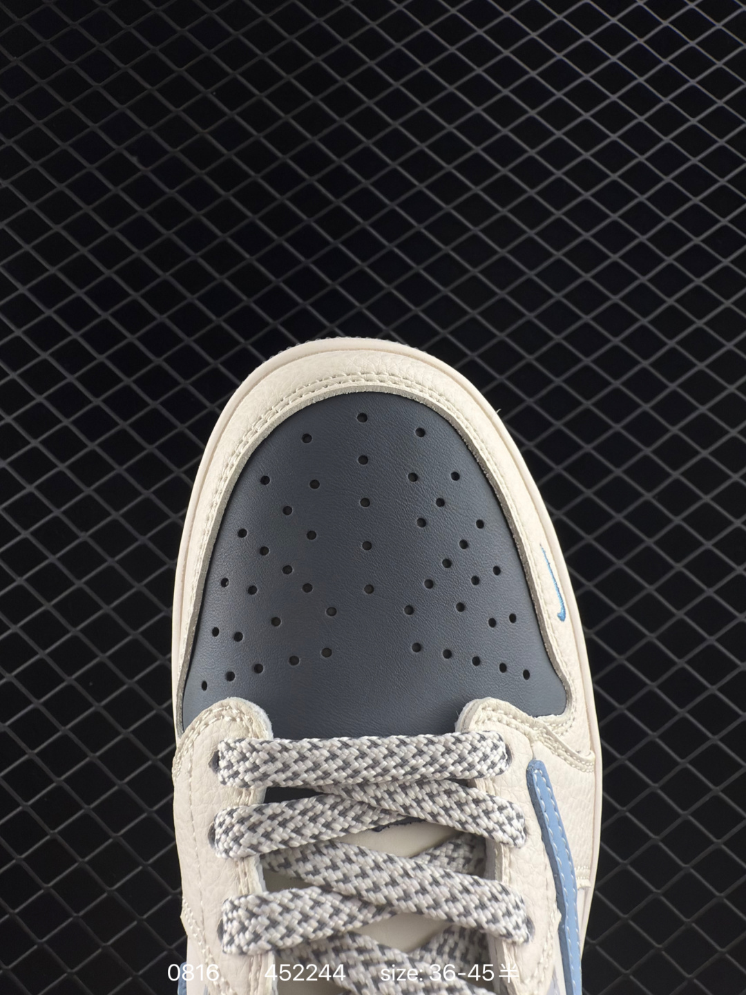 Travis Scott x Air Jordan 1 ” Reverse Mocha “